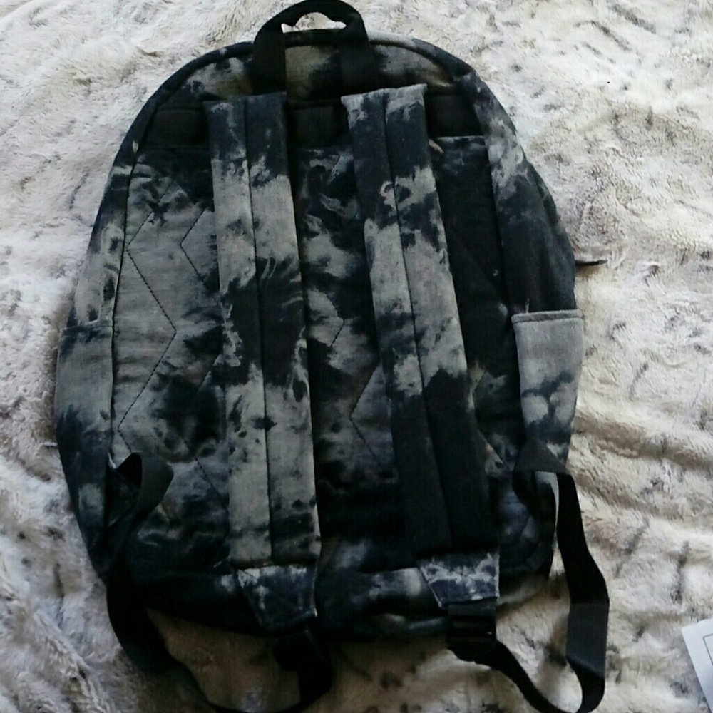 Backpack - Picture 2 of 2